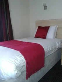Cambridge Hotel Waterfront - Image 5