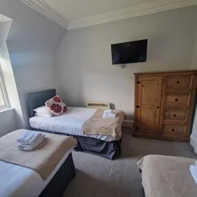 Station Hotel - Image 5