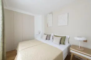 Cottage - Image 2