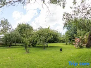 Devon Meadows - Image 2