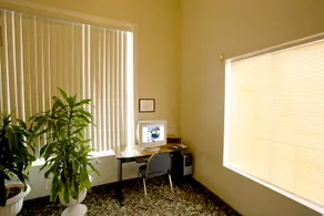 Americas Best Value Inn & Suites - Image 5