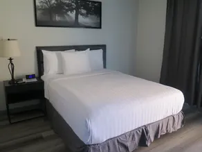 AMERICAS BEST VALUE INN (7TH STREET) - Image 5