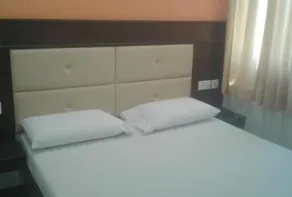 Hotel Senthil Residency - Image 3