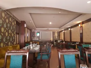 HOTEL ORANGE 35 - Image 4