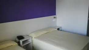Sun Beach Hotel - Image 3