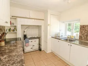 NANVIVIAN, pet friendly, character holiday cottage in Feock - Image 2