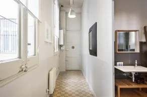 Friendly Rentals Gaudi - Image 2