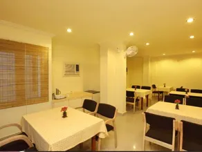 Manakkil Hotel - Image 2