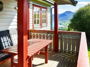 7 Person Holiday Home in Sandane - Image 4