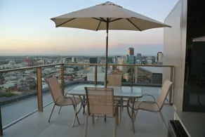 VUE Penthouse on King William - Image 3