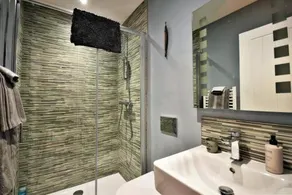 The Vault at Westacres - Image 5