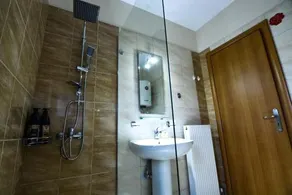 Theoni's Apartments - Image 2