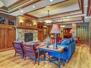 Eagle Springs Lodge East - Image 5