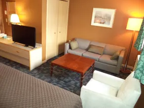 Adoba Ecotel & Suites - Gladstone - Image 3