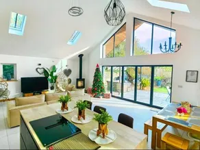 Palma Villa Unique New Build in Cornish Alps View - Image 2