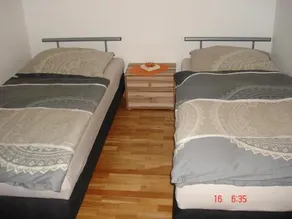 Koxsi's Motorhome - Image 4