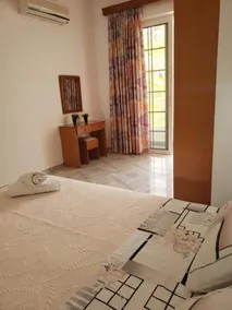 Porto Haraki Studios - Image 4