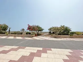 Global Properties, Apartamento en primera linea de playa en Canet - Image 3