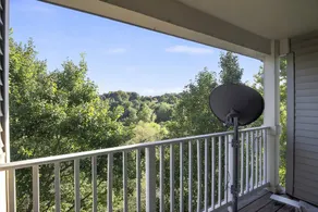 Cozy Pikesville Penthouse With Basketball Arcade 2 Bedroom Condo - Image 5