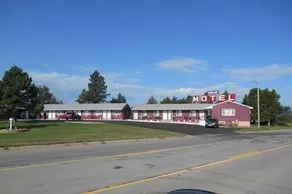 Hillcrest Motel - Image 1