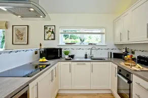 Haldon Forest Lodge, Exeter - Image 3