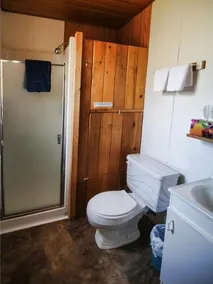 Ruth Lake Lodge Cottages - Image 5