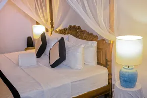 Cinnamon Jungle Villa - Image 2