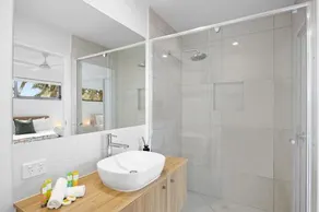Azure River Side Townhouse - Image 4