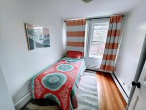 Luxury Executive Suite Harvard Allston 3 Bedrooms 2 Baths - Image 2
