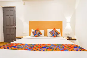 OYO Townhouse 611 Welcome Inn - Image 3