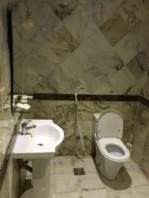 Nomas Furnished Suite Apartments - Image 4