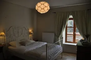 Auberge Longue Vie - Image 3