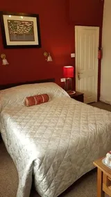 Abberley House Bed & Breakfast - Image 5