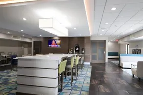 La Quinta Inn & Suites by Wyndham Baltimore S. Glen Burnie - Image 5