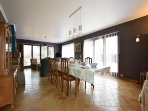 Welcoming Holiday Home With Large Garden - Image 3