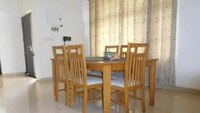 Tulip Serviced Villa - Image 4