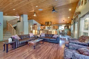 Sequoia Chalet 5 Bedroom Home - Image 3