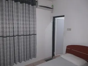 Krishan Hotel And Restaurant - Image 2
