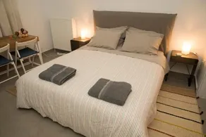 Athenian Neoclassical Apartment - Image 2