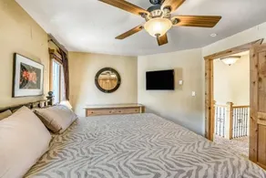 4192 Spruce Way - Image 5