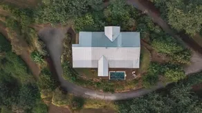Luxurious Hinterland Guest House Sleeps 10 Brisbane Scenic Rim Gold Coast - Image 4