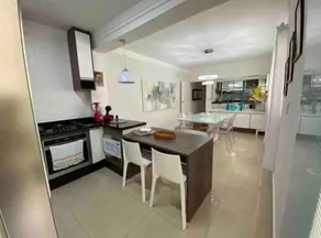 Casa maravilhosa e completa, ótima localização - Image 3