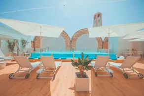 Naucleros Suites - Image 2