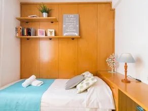 Mediterranean Town House - Image 3