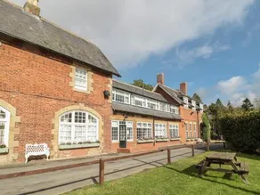 Willow Lodge - Image 5