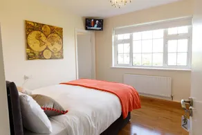 Claddagh House - Image 3