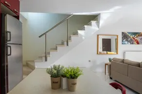 Maria's City Villa - Image 3