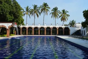 Club Primavera - Image 3