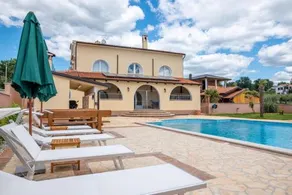 Via Flavia With Common Pool - Image 5