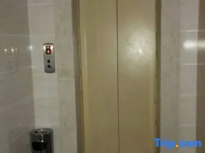 Hechi Traffic Hotel - Image 1